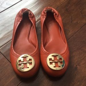 Tory Burch Reva flats in orange 🧡🧡🧡